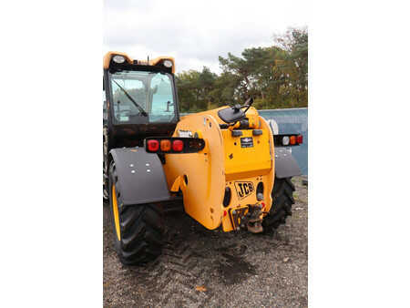 Chariots téléscopiques fixes - JCB  (18)