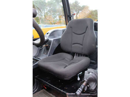 Chariots téléscopiques fixes - JCB  (25)