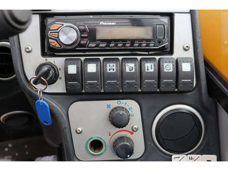 Chariots téléscopiques fixes - JCB  (30)