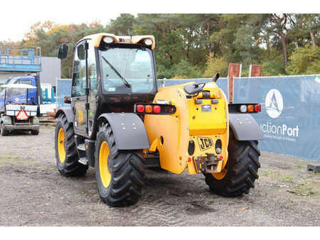 Chariots téléscopiques fixes - JCB  (4)