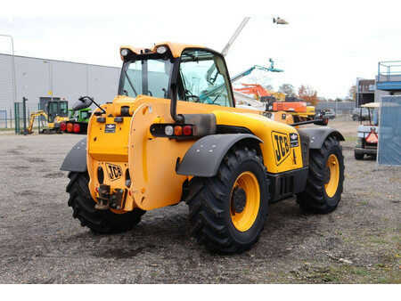 Chariots téléscopiques fixes - JCB  (6)