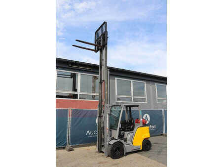 Nestekaasutrukki 2021  Jungheinrich TFG 425s (27)