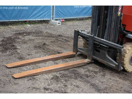 El truck - 4 hjulet 2003  BT CBE 2.5 AC (9)