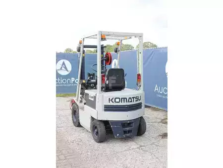 El truck - 4 hjulet - Komatsu FB14-5 (4)