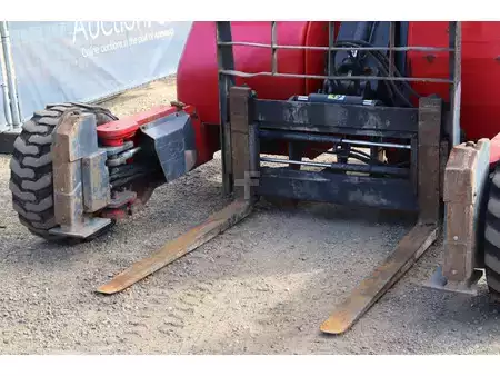 Mitnahmestapler 2013  Moffett M10 25.4 (10)