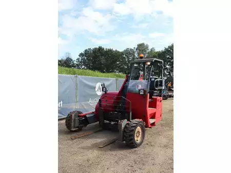Mitnahmestapler 2013  Moffett M10 25.4 (9)