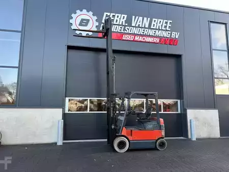 El truck - 4 hjulet 2005  Toyota 7FBMF25 (15)