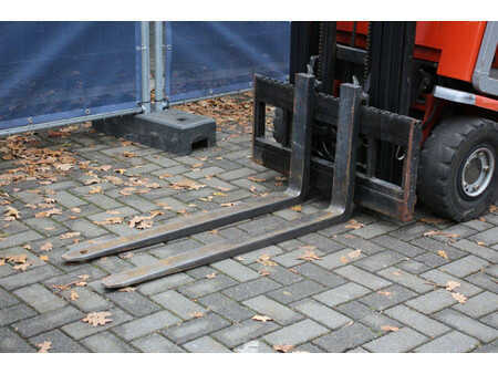 Elektryczne 4-kołowe 2007  BT C3E160 (10)