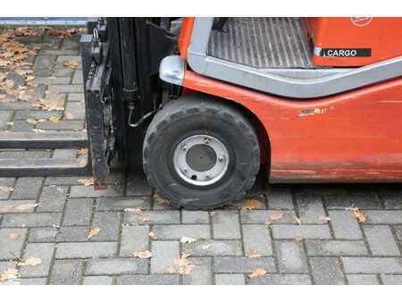 Elektryczne 4-kołowe 2007  BT C3E160 (16)