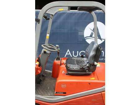 Elektryczne 4-kołowe 2007  BT C3E160 (23)