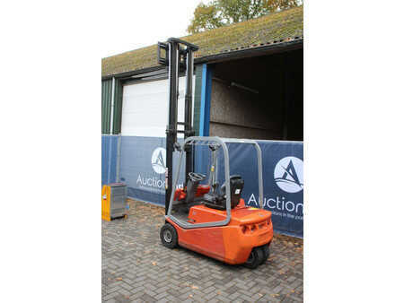 Elektryczne 4-kołowe 2007  BT C3E160 (33)