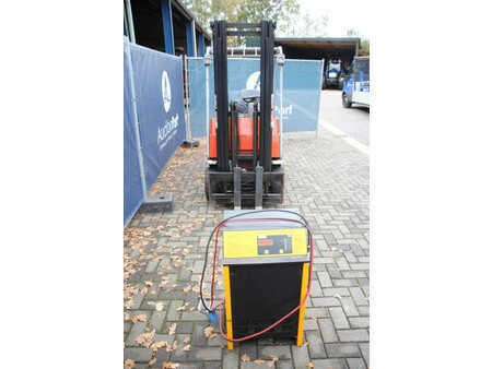 Elektryczne 4-kołowe 2007  BT C3E160 (7)