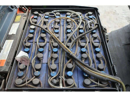 Elektro čtyřkolový VZV 2016  Toyota 8FBEK18T (32)