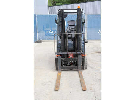 Elektro čtyřkolový VZV 2016  Toyota 8FBEK18T (8)