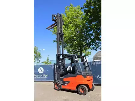 4-wiel elektrische heftrucks 2015  Linde E35H-01/600 (31)