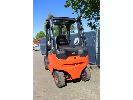 4-wiel elektrische heftrucks 2015  Linde E35H-01/600 (4)