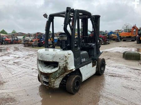 Wózki widłowe diesel 2019  Unicarriers Y1D2A25Q (5)