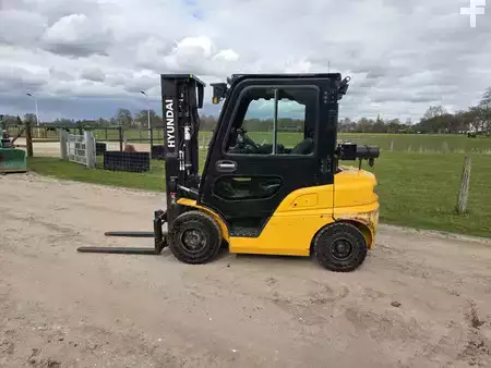 Dieselstapler 2019  Hyundai 25D-9 (2)