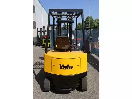 Elektro 4 Rad 1999  Yale ERP20ALF (5)
