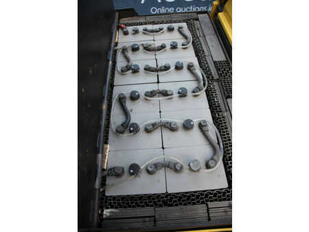 Sähkö - 4 pyör 2000  Hyster E120XL (19)