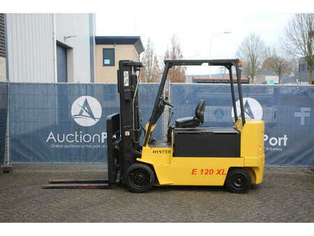 Sähkö - 4 pyör 2000  Hyster E120XL (2)