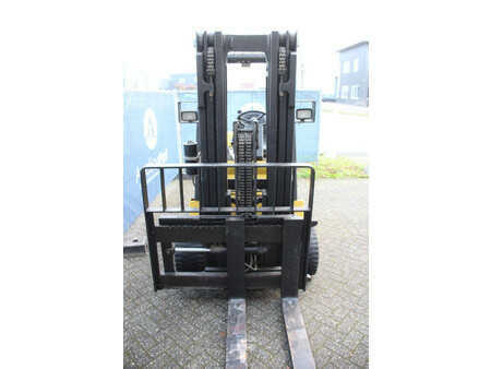 Sähkö - 4 pyör 2000  Hyster E120XL (7)