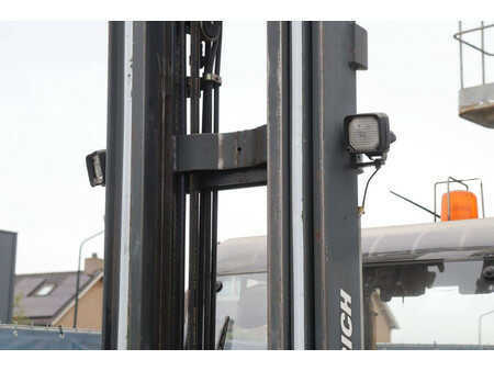 El Truck - 4-hjul - Jungheinrich EFG430 (12)