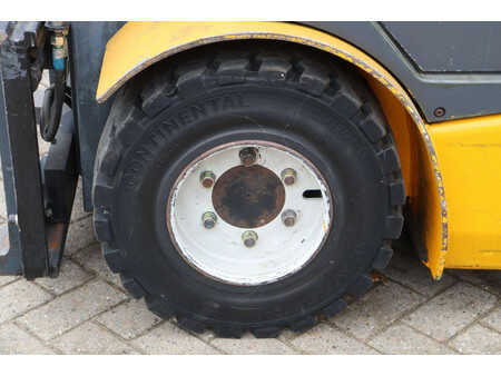 El Truck - 4-hjul - Jungheinrich EFG430 (15)