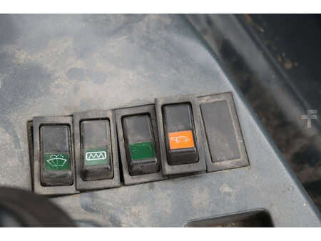 El Truck - 4-hjul - Jungheinrich EFG430 (34)