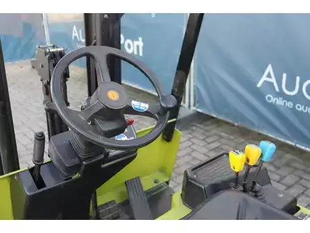 Eléctrica de 4 ruedas 2001  Clark CTM 16 S (18)