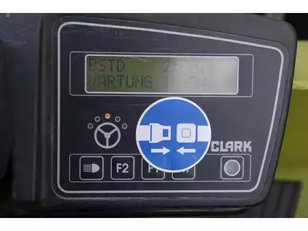 Eléctrica de 4 ruedas 2001  Clark CTM 16 S (24)