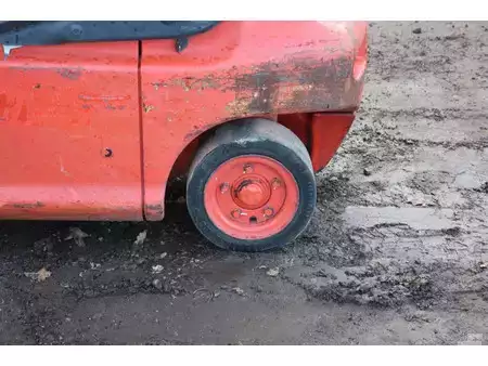 Elektro 4 Rad 2004  Linde E20P-02 (16)