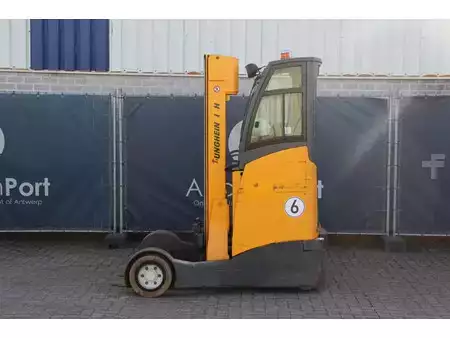 Reachtrucks 2009  Jungheinrich ETV C16 (2)