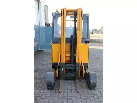 Reachtrucks 2009  Jungheinrich ETV C16 (8)