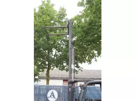 Diesel heftrucks 2023  Linde H25D-01 (30)