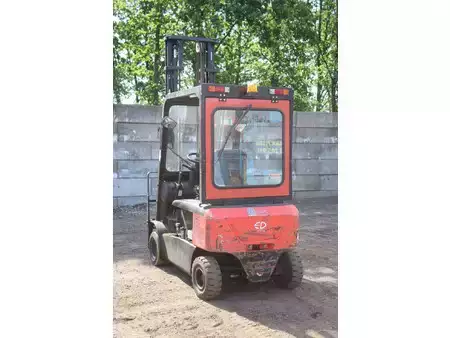 Elektryczne 4-kołowe - EP Equipment  (4)