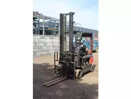 Elektryczne 4-kołowe - EP Equipment  (9)