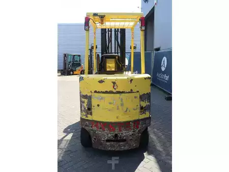 Chariots électriques à 4 roues 2002  Hyster E5.50XL (5)