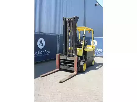 Chariots électriques à 4 roues 2002  Hyster E5.50XL (9)