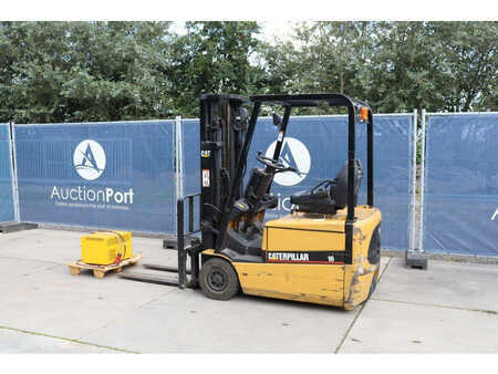 4-wiel elektrische heftrucks 2003  CAT Lift Trucks EP16KT (3)