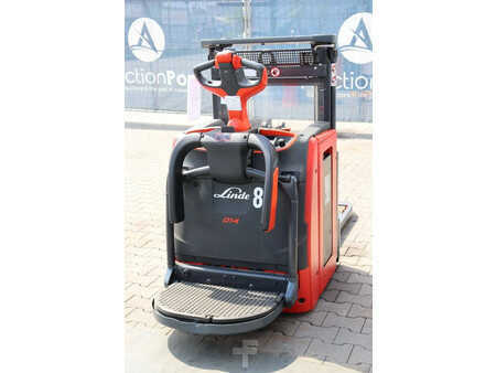 Stapelaars 2023  Linde D14AP (5)
