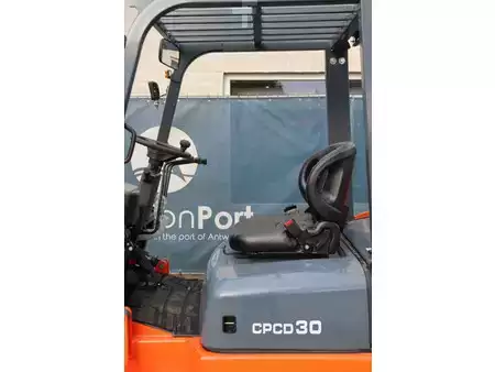 Diesel gaffeltruck - Vmax CPCD30 (21)