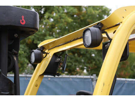 Carrelli elettrici 4 ruote 2017  Hyster J2.5XN (13)