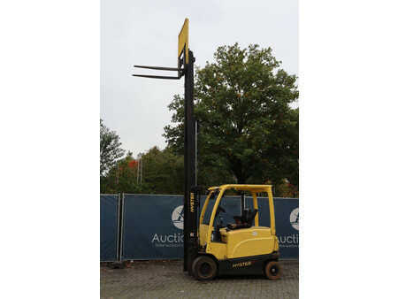 Carrelli elettrici 4 ruote 2017  Hyster J2.5XN (33)