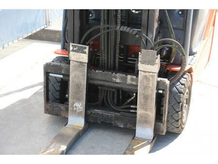 Elektro čtyřkolový VZV 2018  Toyota 8FBEK16T (10)