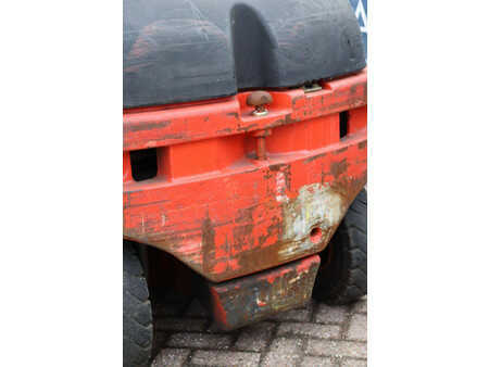 Chariots électriques à 4 roues 2011  Linde E25-02 (18)