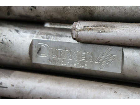 Chariots électriques à 4 roues 2011  Linde E25-02 (36)