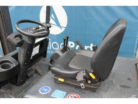 Carrelli elettrici 4 ruote 1998  Still R60-35 (18)