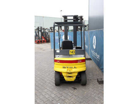 Carrelli elettrici 4 ruote 1998  Still R60-35 (4)
