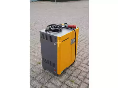 Elektryczne 4-kołowe 2018  Jungheinrich EFG316 (36)